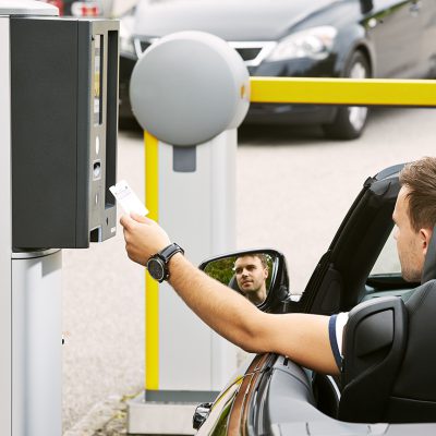 Estacionamiento / Parking